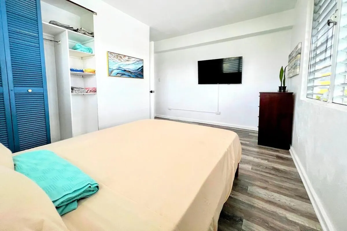 Best Beach In Pr! Beachfront 6 Bedr & Food Forest Luquillo Holiday home