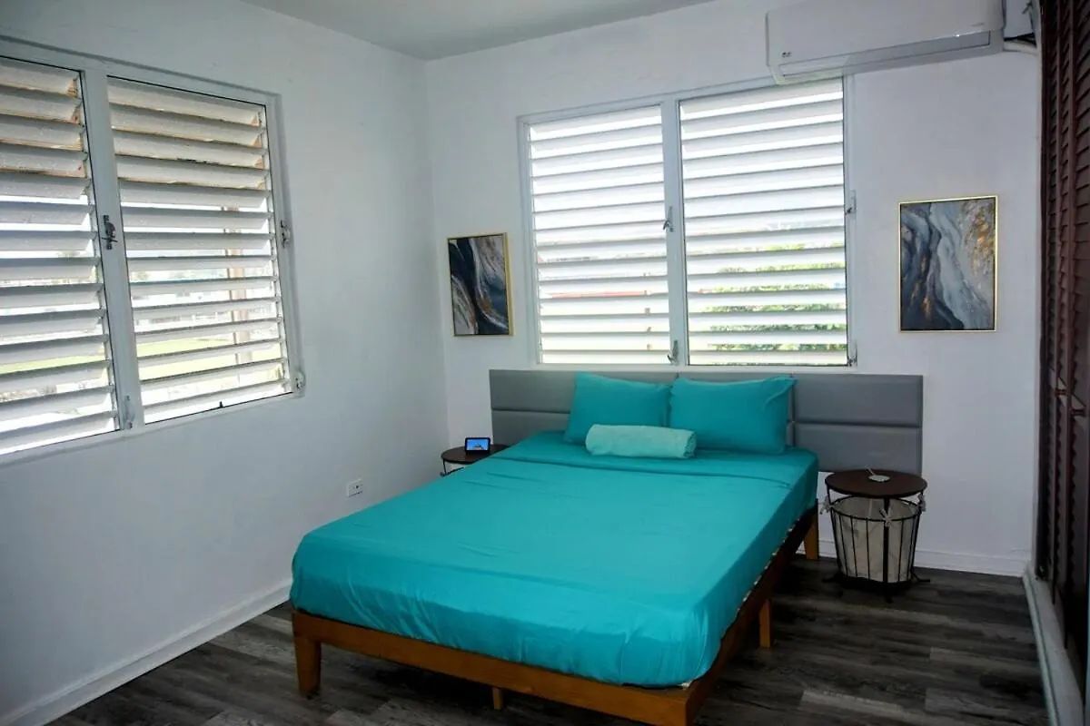 Holiday home Best Beach In Pr! Beachfront 6 Bedr & Food Forest Luquillo