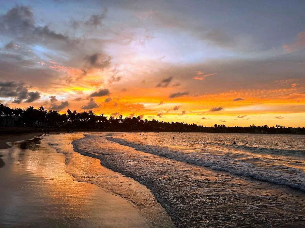 Best Beach In Pr! Beachfront 6 Bedr & Food Forest Luquillo Holiday home