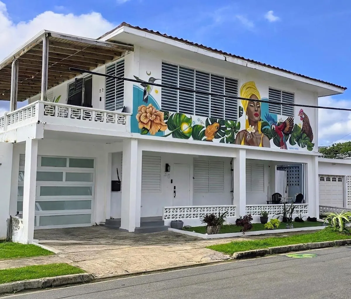 Best Beach In Pr! Beachfront 6 Bedr & Food Forest Luquillo