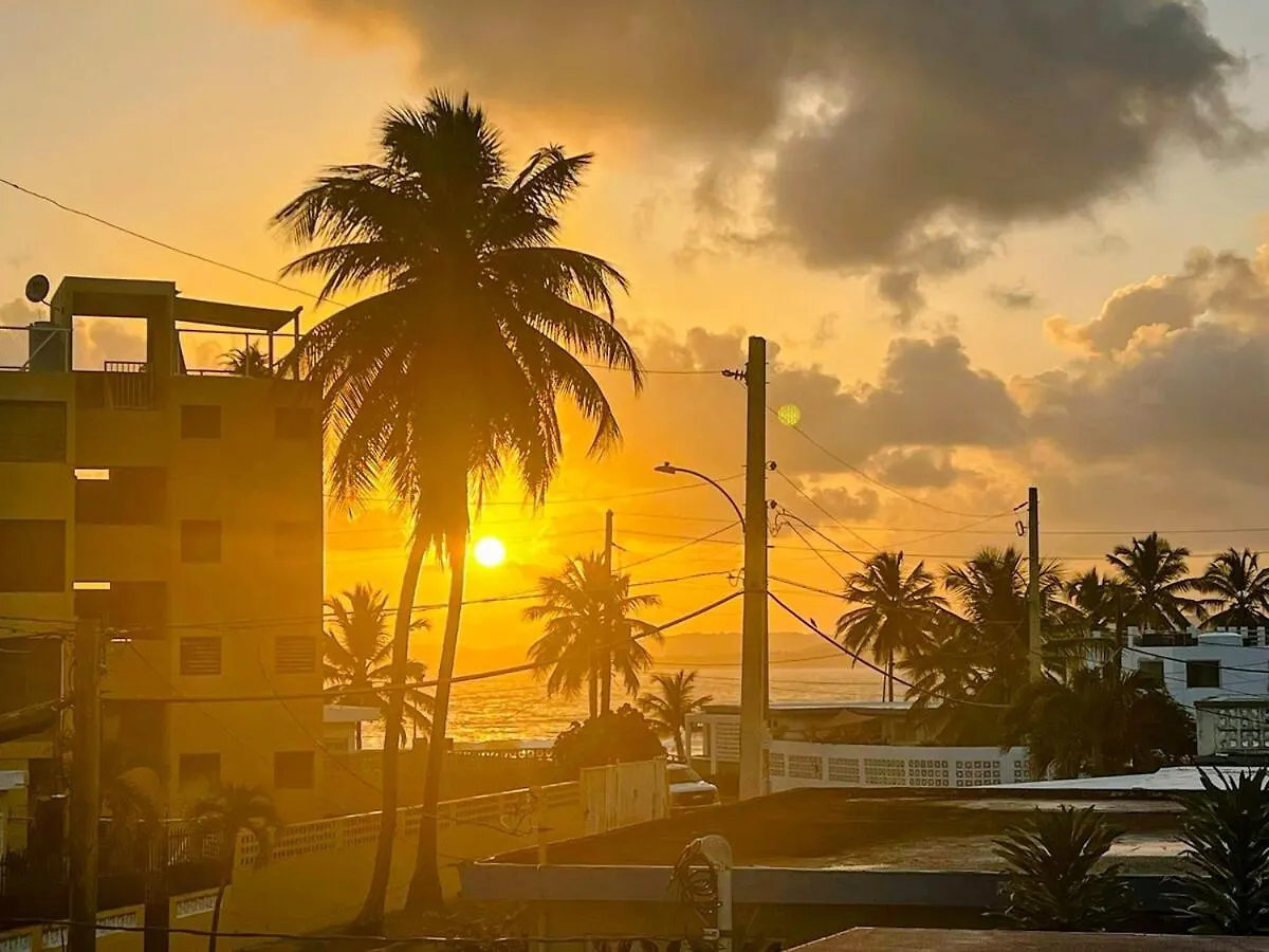 度假居 Best Beach In Pr! Beachfront 6 Bedr & Food Forest 卢基约