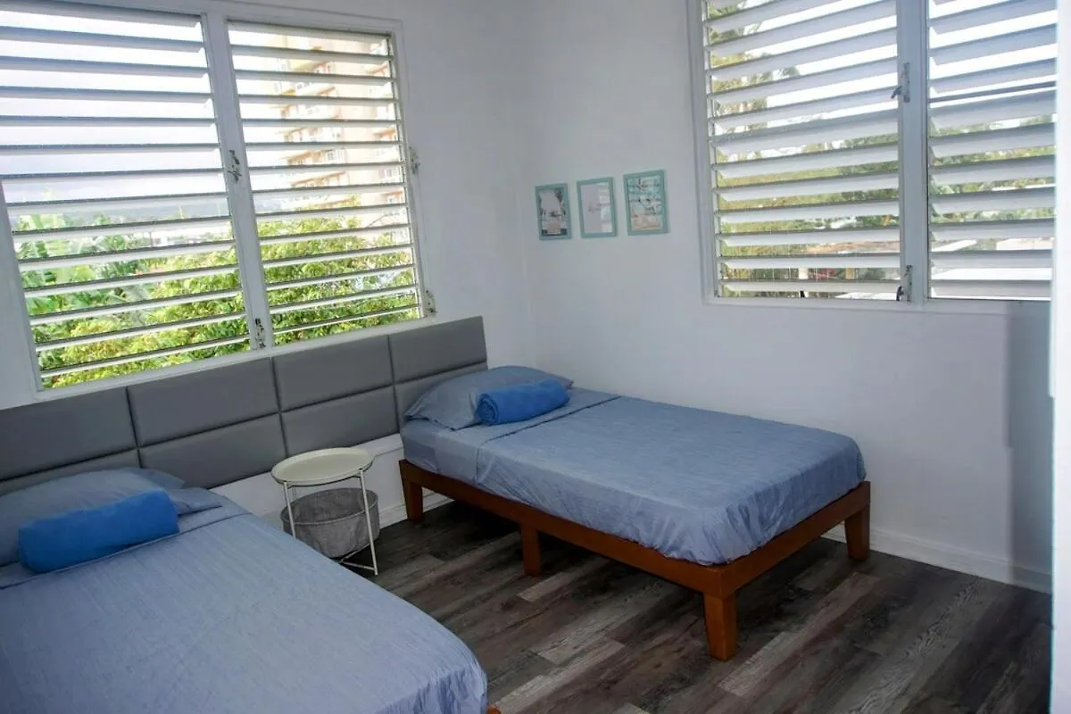 Best Beach In Pr! Beachfront 6 Bedr & Food Forest Luquillo Feriehus